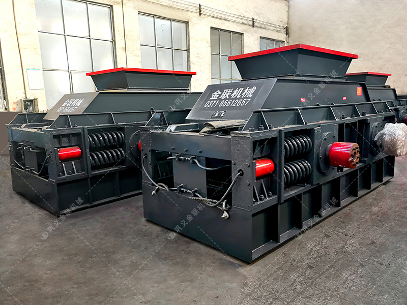 用對(duì)輥式破碎機(jī)打瓜米石效果怎么樣？?jī)r(jià)格貴嗎？