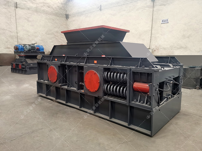 時產(chǎn)30-300噸玄武巖對輥制砂機(jī)生產(chǎn)線配置及工藝流程介紹 時產(chǎn)30-300噸玄武巖對輥制砂機(jī)生產(chǎn)線配置及工藝流程介紹