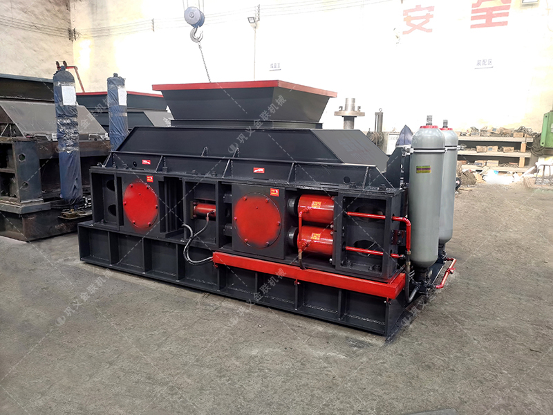 如何選擇對(duì)輥制砂機(jī)的生產(chǎn)廠家？